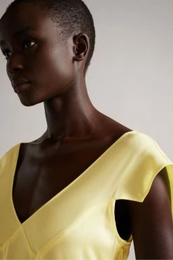 Ted Baker Yellow V-Neck Bias Cut Midi Dress -Tedbaker Sales 2024 unnamed file 1319