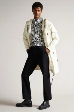 Ted Baker Sturton Black Short Sleeve Spot Mash Up Geo Shirt 10 Ted Baker Sturton Black Short Sleeve Spot Mash Up Geo Shirt -Tedbaker Sales 2024 unnamed file 1719