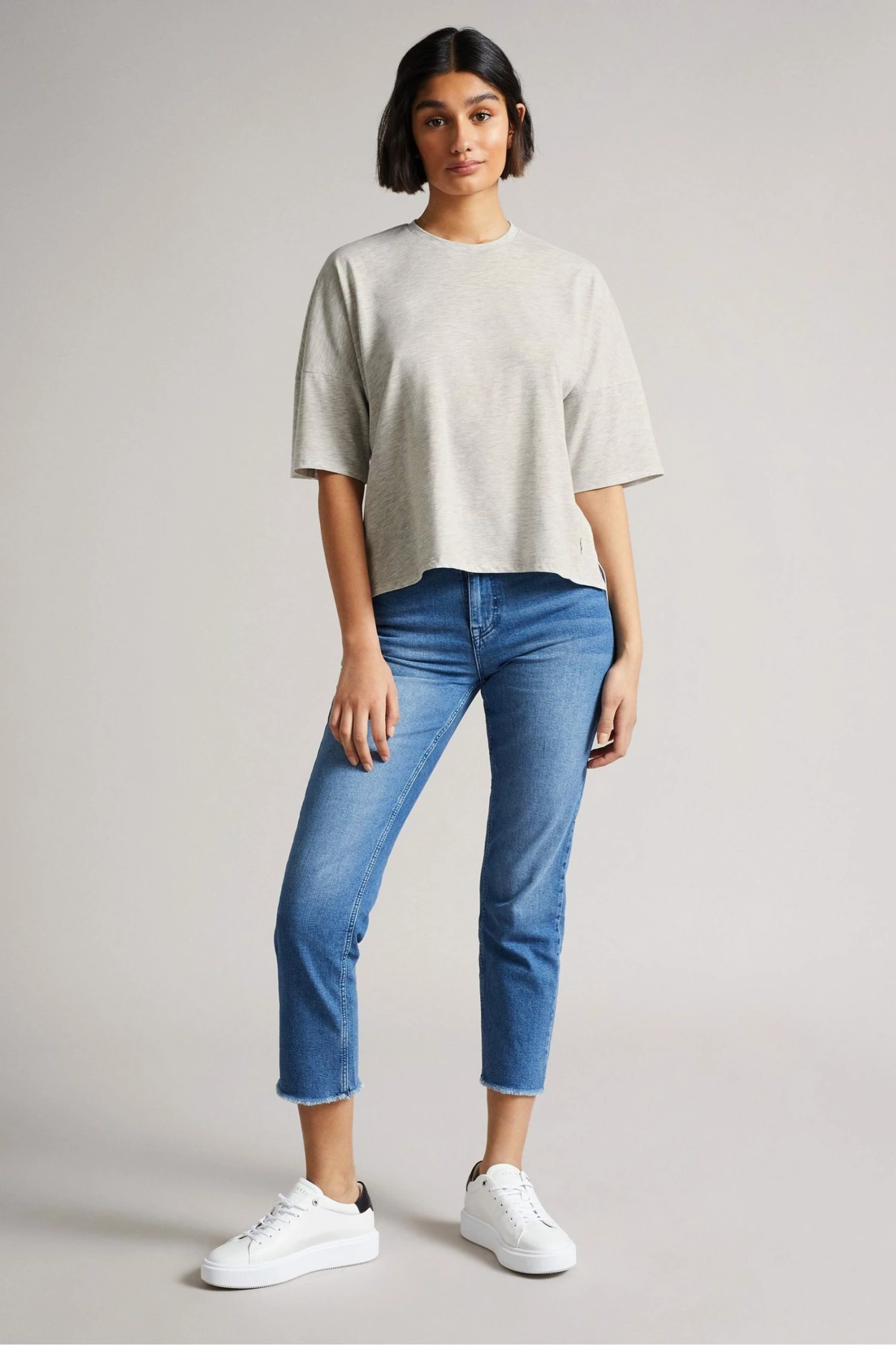 Ted Baker Mid-Grey Avann Cotton Boxy T-Shirt 5 Ted Baker Mid-Grey Avann Cotton Boxy T-Shirt - Image 3