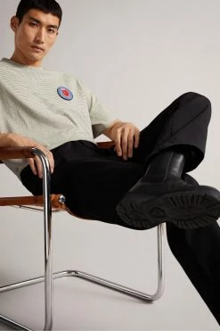 Ted Baker Monans White Short Sleeve Graphic T-Shirt -Tedbaker Sales 2024 unnamed file 2084