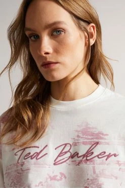 Ted Baker Teresia White Cropped T-Shirt -Tedbaker Sales 2024 unnamed file 2105