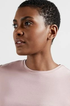 Ted Baker Pink Calmin Fitted T-Shirt -Tedbaker Sales 2024 unnamed file 2233