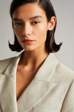 Ted Baker Darlon Ivory Relaxed Oversized Peak Lapel Blazer -Tedbaker Sales 2024 unnamed file 2601