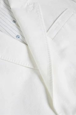 Ted Baker Ithon White Ottoman Double Breasted Blazer -Tedbaker Sales 2024 unnamed file 2823