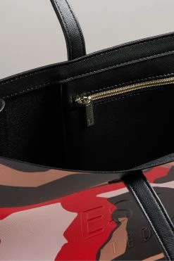 Ted Baker Black Retro Flood Ew Icon Bag -Tedbaker Sales 2024 unnamed file 284