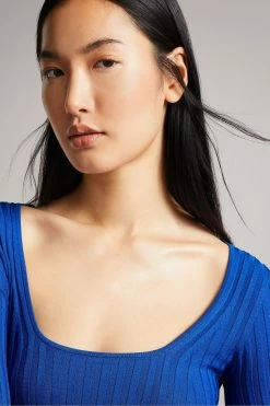 Ted Baker Blue Dakoti Open Back Detailed Knit Top -Tedbaker Sales 2024 unnamed file 2948