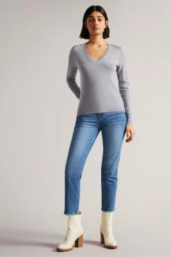 Ted Baker Abiygal Grey Merino Edit V-Neck Jumper -Tedbaker Sales 2024 unnamed file 2993