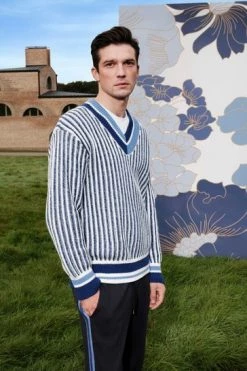 Ted Baker Redclif Brt-Blue Relaxed Fit Cricket Jumper -Tedbaker Sales 2024 unnamed file 3115