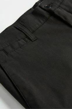 Ted Baker Genbee Casual Relaxed Chinos Green -Tedbaker Sales 2024 unnamed file 3177