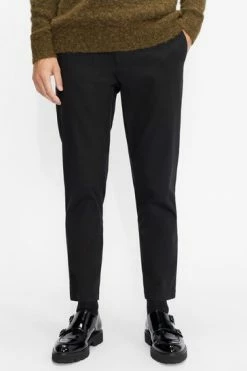 Ted Baker Genbee Casual Relaxed Chinos Green -Tedbaker Sales 2024 unnamed file 3178