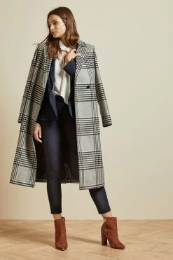 Ted Baker Cemelia Skinny Ankle Grazer Trousers -Tedbaker Sales 2024 unnamed file 3185