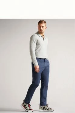 Ted Baker Pierre Red Inflated Sole Runner Trainers -Tedbaker Sales 2024 unnamed file 3469