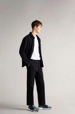 Ted Baker Pierre Charcoal Grey Inflated Sole Runner Trainers -Tedbaker Sales 2024 unnamed file 3568