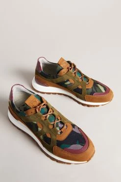 Ted Baker Andraen Khaki Green Camo Printed Runner Sneakers -Tedbaker Sales 2024 unnamed file 3702