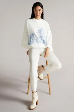 Ted Baker Saina White Cropped Sweatshirt -Tedbaker Sales 2024 unnamed file 3766
