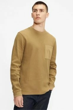 Ted Baker Brown Zaplan Textured Crew Neck Sweat Top -Tedbaker Sales 2024 unnamed file 3959