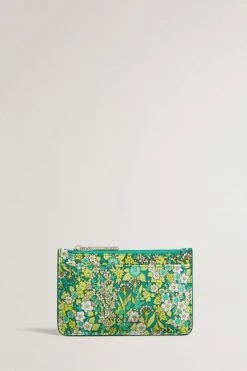 Ted Baker Green Garcet Emerald Flirty Texture Floral Zip Card Holder -Tedbaker Sales 2024 unnamed file 4400