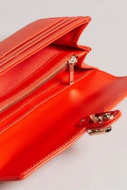 Ted Baker Red Twist Lock Large Fold Purse -Tedbaker Sales 2024 unnamed file 4447
