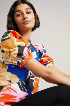 Ted Baker Black Puff Sleeve Top With Seam Detailing -Tedbaker Sales 2024 unnamed file 4485