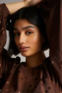 Ted Baker Trissia Dark Brown Spot Jacquard Tie Back Top -Tedbaker Sales 2024 unnamed file 4562