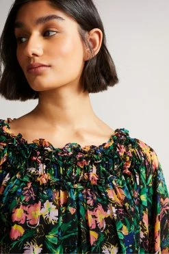 Ted Baker Verine Black Playsuit With Exaggerated Blouson Sleeve -Tedbaker Sales 2024 unnamed file 4649