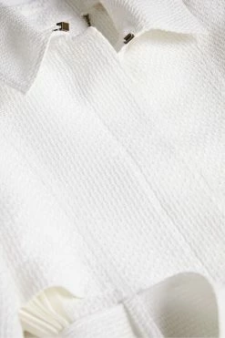 Ted Baker Pira White Fabric Blocked Pleated Trench Coat 12 Ted Baker Pira White Fabric Blocked Pleated Trench Coat -Tedbaker Sales 2024 unnamed file 4757