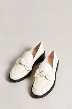 Ted Baker Lacy Natural Bow Detail Loafers -Tedbaker Sales 2024 unnamed file 5003