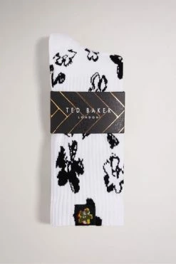Ted Baker White Magnolia Pattern Socks -Tedbaker Sales 2024 unnamed file 5126