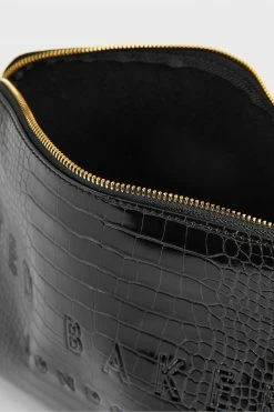 Ted Baker Crocana Black Croc Detail Debossed Washbag -Tedbaker Sales 2024 unnamed file 5491