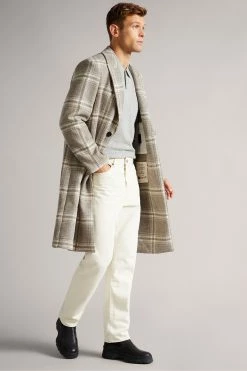 Ted Baker Nulerk Cream Straight Leg Denim Jeans -Tedbaker Sales 2024 unnamed file 5570