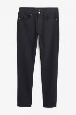 Ted Baker Tayoo Tapered Leg Navy Denim Jeans -Tedbaker Sales 2024 unnamed file 5617