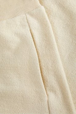 Ted Baker Unta White Toweling Shorts -Tedbaker Sales 2024 unnamed file 5662