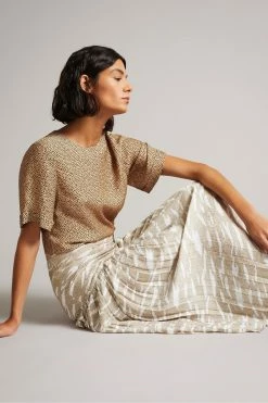 Ted Baker Brown Zebra Camel Dropped Waist Pleated Midi Skirt -Tedbaker Sales 2024 unnamed file 5729