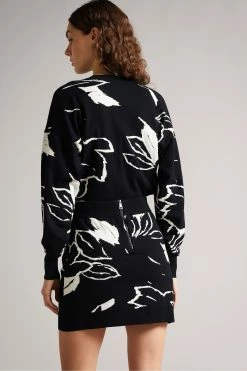 Ted Baker Rosiie Black Knitted Jacquard Skirt -Tedbaker Sales 2024 unnamed file 5756