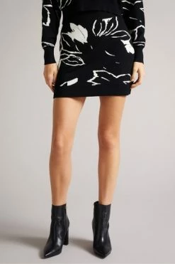 Ted Baker Rosiie Black Knitted Jacquard Skirt -Tedbaker Sales 2024 unnamed file 5758