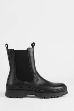 Ted Baker Akeeno Black Chunky Chelsea Boots -Tedbaker Sales 2024 unnamed file 6017